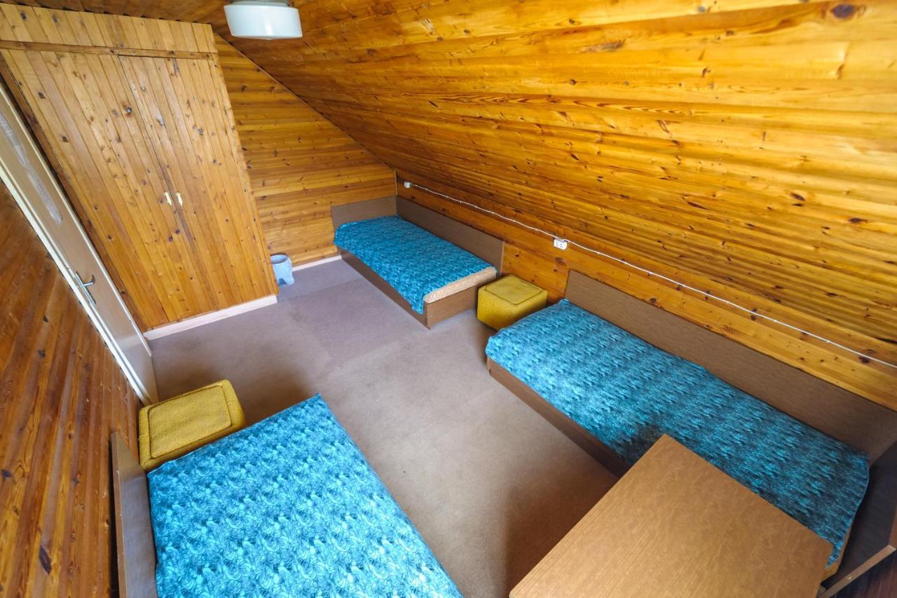 Nostalgija Pervalkoje Hostel Neringa Bagian luar foto