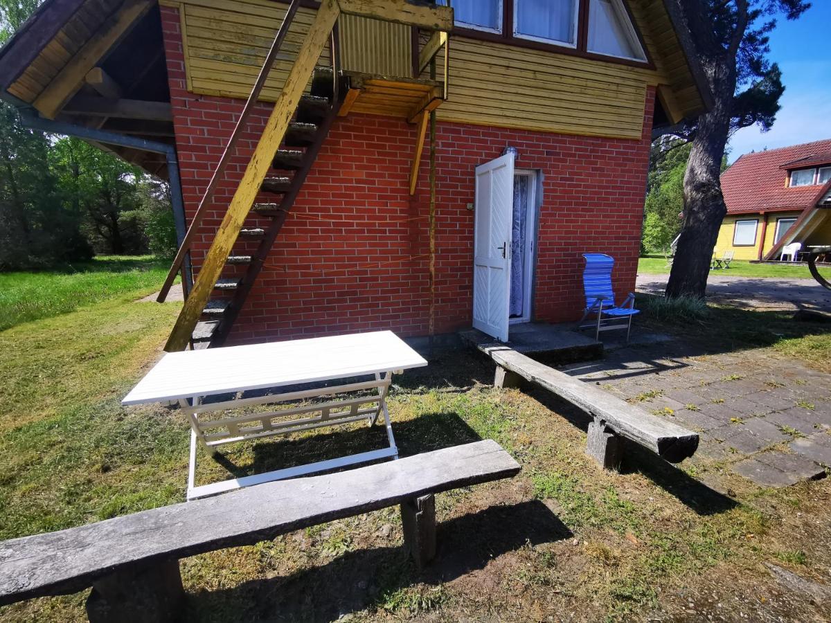Nostalgija Pervalkoje Hostel Neringa Bagian luar foto